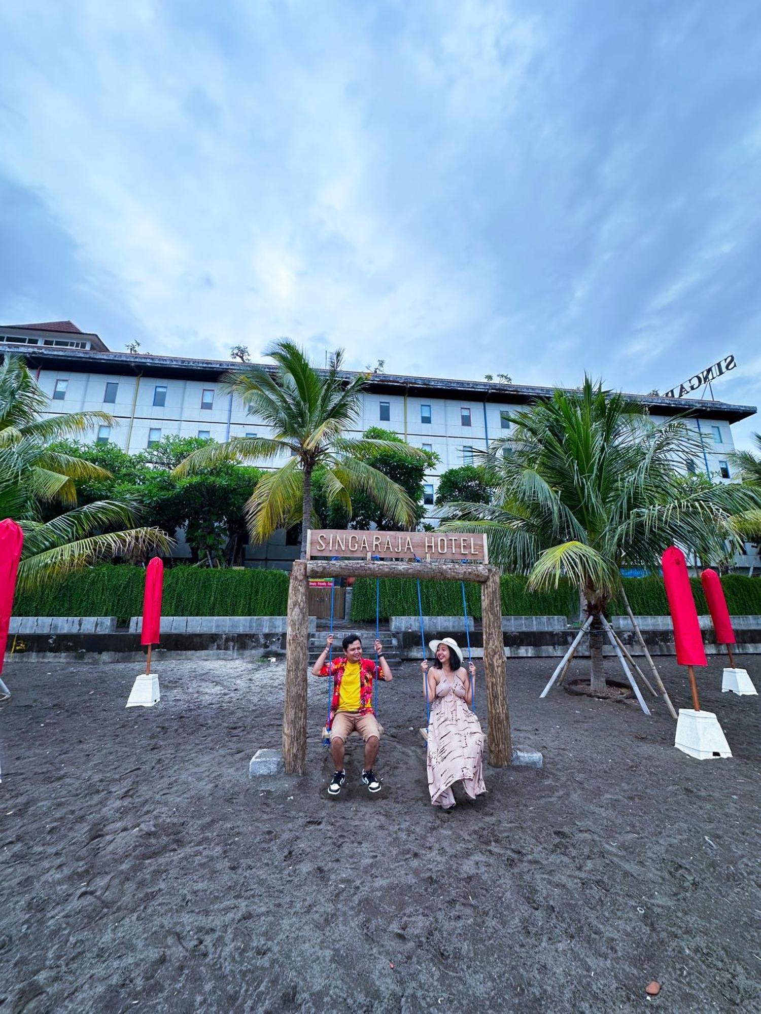 Singaraja Hotel - Chse Certified Exterior photo
