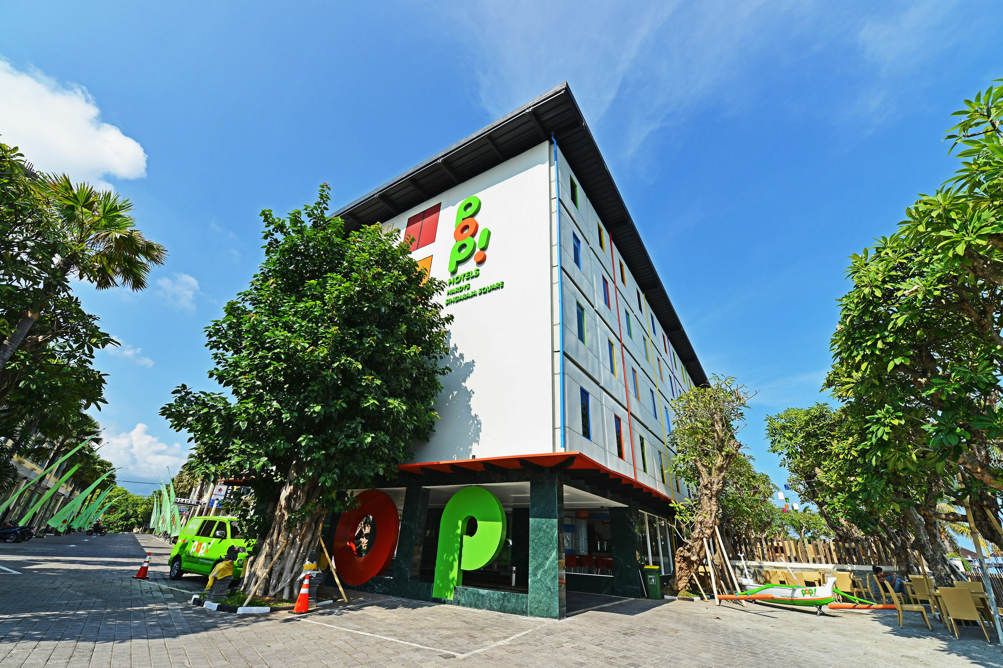 Singaraja Hotel - Chse Certified Exterior photo